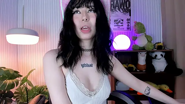 judaline  online show from November 14, 2025, 5:00 pm