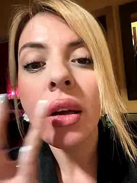 Snapshot of jordynjace chatting on November 11, 2025, 10:37 am jordynjace online show from November 11, 2025, 10:37 am