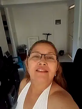 Snapshot of Cessi50 chatting on November 30, 2025, 8:13 pm Cessi50 online show from November 30, 2025, 8:13 pm