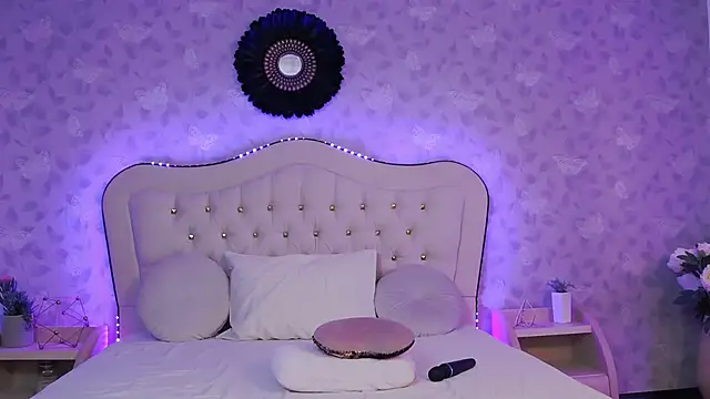 GracieCute online show from February 27, 2025, 7:12 am