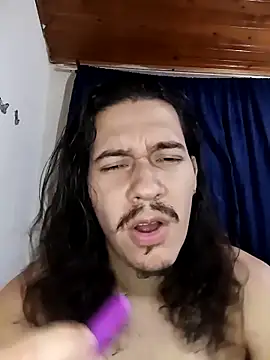 Snapshot of OnixAgata0 chatting on November 10, 2025, 10:42 pm OnixAgata0 online show from November 10, 2025, 10:42 pm