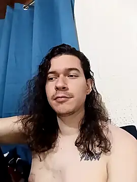 Snapshot of OnixAgata0 chatting on February 7, 2026, 4:05 am OnixAgata0 online show from February 7, 2026, 4:05 am