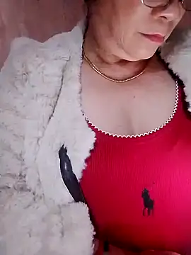 Snapshot of small-house123 chatting on November 25, 2025, 1:22 pm small-house123 online show from November 25, 2025, 1:22 pm