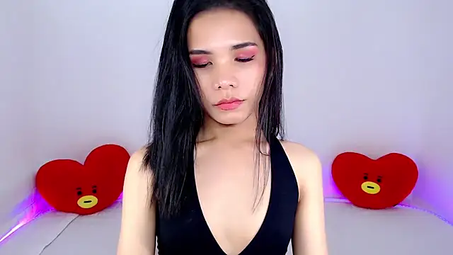 ursexydelancy  online show from February 20, 2026, 8:09 pm