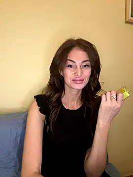 Snapshot of Sindy_Energy chatting on December 21, 2025, 5:53 pm Sindy Energy online show from December 21, 2025, 5:53 pm