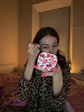 Snapshot of Sindy_Energy chatting on January 31, 2026, 8:51 pm Sindy Energy online show from January 31, 2026, 8:51 pm