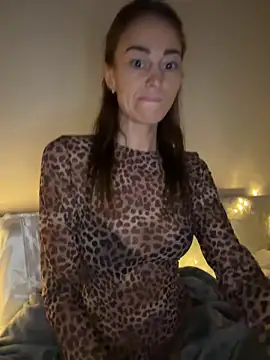 Snapshot of Sindy_Energy chatting on February 9, 2026, 10:36 pm Sindy Energy online show from February 9, 2026, 10:36 pm