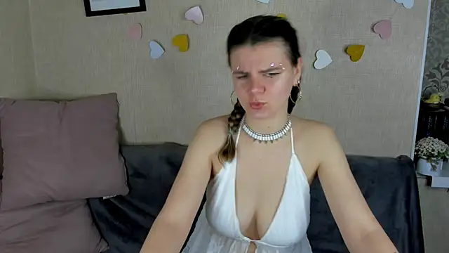 Snapshot of Zorianaa chatting on May 10, 2026, 9:09 pm Zorianaa online show from May 10, 2026, 9:09 pm