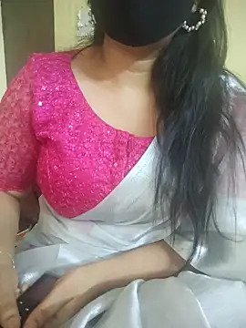 mouni499 online show from April 8, 2026, 5:13 pm