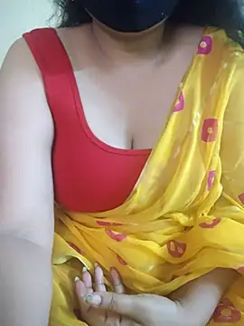 Snapshot of mouni499 chatting on May 13, 2026, 4:37 pm mouni499 online show from May 13, 2026, 4:37 pm
