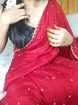Snapshot of mouni499 chatting on May 25, 2026, 5:30 pm mouni499 online show from May 25, 2026, 5:30 pm