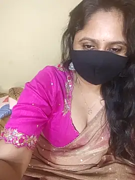 Snapshot of mouni499 chatting on May 31, 2026, 6:09 pm mouni499 online show from May 31, 2026, 6:09 pm