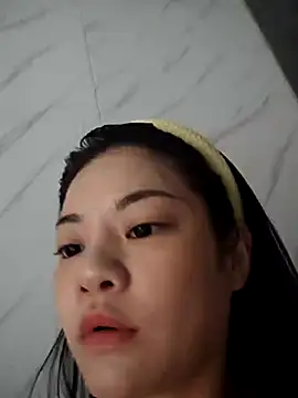 Lululu- online show from November 3, 2025, 7:31 am