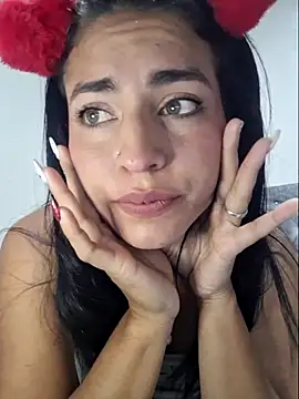 GISELLA   online show from February 10, 2026, 9:57 am