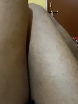 parth08raj online show from November 10, 2025, 3:38 am