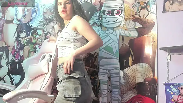 Kattaleya 1 online show from November 3, 2025, 12:28 pm