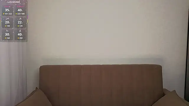 Violet Johnsonn online show from April 2, 2026, 6:11 am