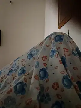 lucky5008 online show from November 3, 2025, 3:19 am