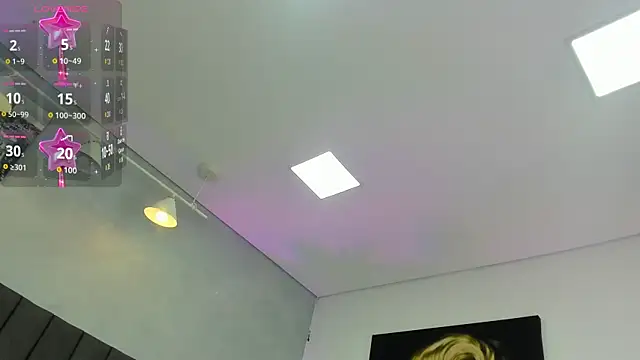 kendra london online show from April 19, 2026, 11:20 am