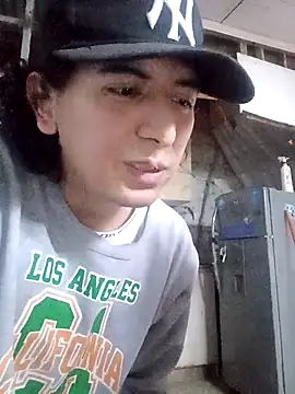 Snapshot of sexboyfit chatting on November 2, 2025, 5:54 am sexboyfit online show from November 2, 2025, 5:54 am