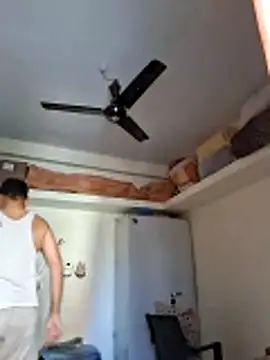 suraj696 online show from November 25, 2025, 3:17 am