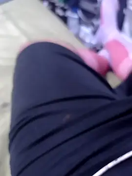 Snapshot of KARNEs24666 chatting on January 12, 2026, 1:00 am KARNEs24666 online show from January 12, 2026, 1:00 am