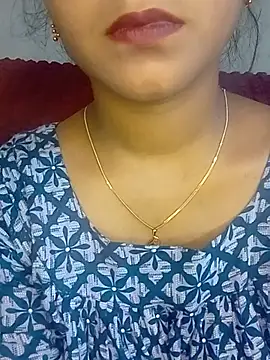 Neha533 online show from May 22, 2026, 6:02 pm