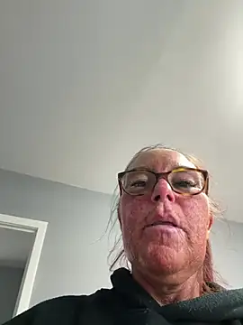 Snapshot of Angel-LinaX chatting on March 22, 2026, 3:59 pm Angel-LinaX online show from March 22, 2026, 3:59 pm