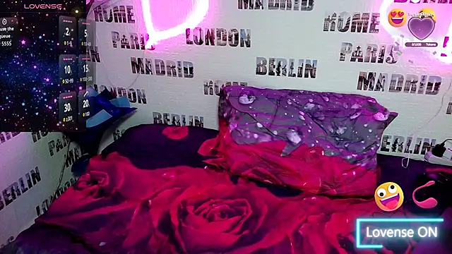 Bya hootgyrl1 online show from January 6, 2026, 9:39 pm