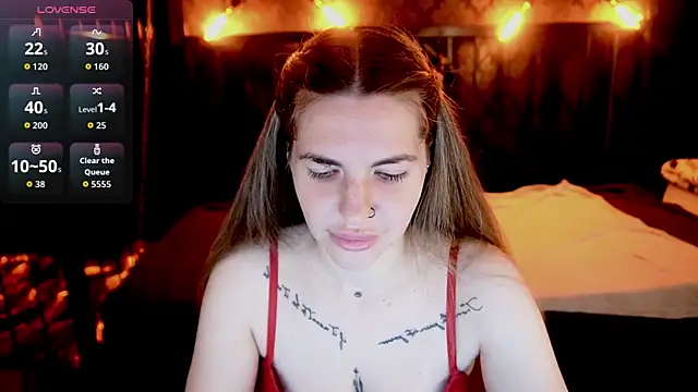 DanielaReign online show from April 4, 2026, 6:00 am