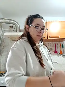 Snapshot of Baby_Myla chatting on November 20, 2025, 8:36 am Baby Myla online show from November 20, 2025, 8:36 am