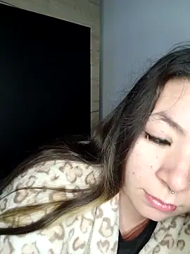 Snapshot of Baby_Myla chatting on November 28, 2025, 9:06 pm Baby Myla online show from November 28, 2025, 9:06 pm