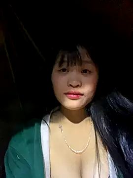 ThuxO7 online show from November 3, 2025, 11:48 pm