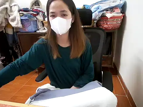 ---Lusi03--- online show from January 13, 2026, 4:01 pm