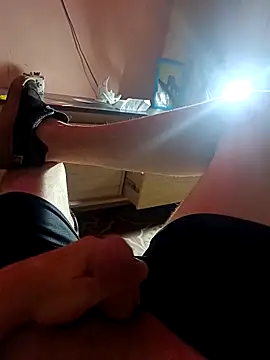 Snapshot of YostinAndSabri chatting on November 16, 2025, 6:19 am YostinAndSabri online show from November 16, 2025, 6:19 am