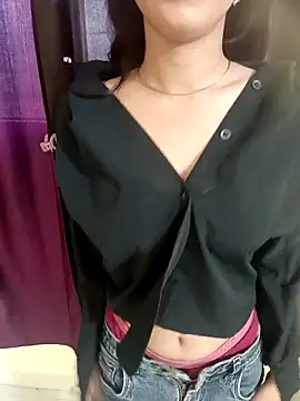 Snapshot of Neha_rani78 chatting on December 23, 2025, 1:58 am Neha rani78 online show from December 23, 2025, 1:58 am