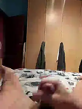 Snapshot of Cini75 chatting on November 28, 2025, 6:38 am Cini75 online show from November 28, 2025, 6:38 am