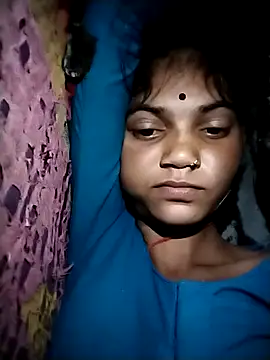 Snapshot of Jooli_cuty chatting on February 13, 2026, 12:39 am Jooli cuty online show from February 13, 2026, 12:39 am