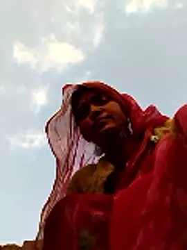 Snapshot of Jooli_cuty chatting on February 22, 2026, 1:51 am Jooli cuty online show from February 22, 2026, 1:51 am