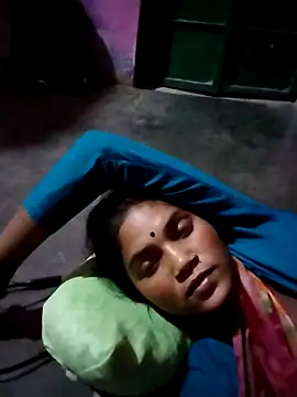 Snapshot of Jooli_cuty chatting on March 9, 2026, 5:06 pm Jooli cuty online show from March 9, 2026, 5:06 pm