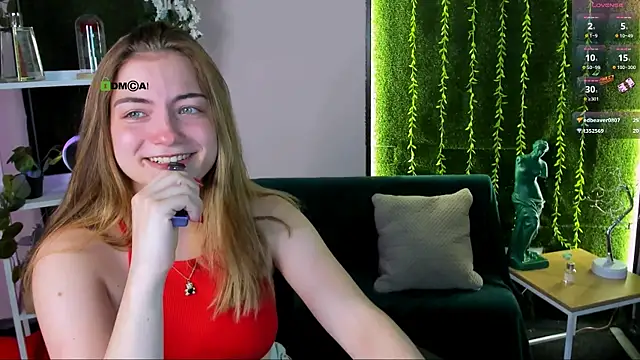 Snapshot of baby_hotte chatting on June 29, 2026, 10:15 am baby hotte online show from June 29, 2026, 10:15 am