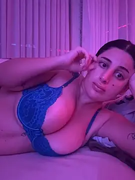 jojoa23 online show from February 21, 2026, 7:37 pm