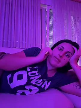 jojoa23 online show from April 22, 2026, 1:56 pm