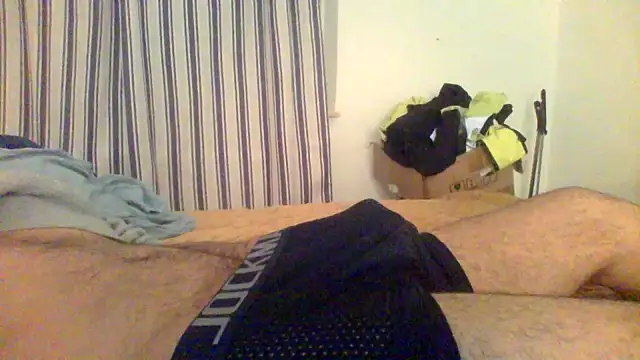 Camiin20 online show from February 15, 2026, 5:20 pm