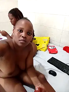 Snapshot of sexyspicy1804 chatting on November 26, 2025, 1:56 pm sexyspicy1804 online show from November 26, 2025, 1:56 pm