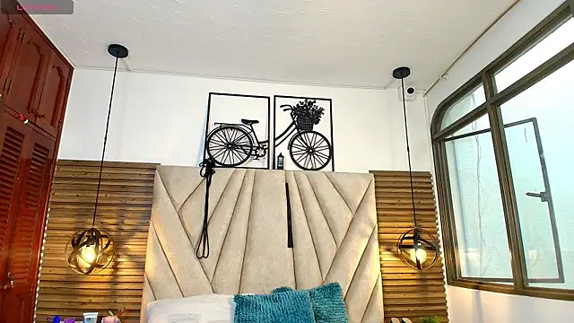 KimberlyFox t online show from April 16, 2026, 12:17 pm