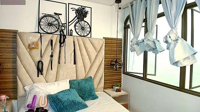 KimberlyFox t online show from April 22, 2026, 12:50 pm