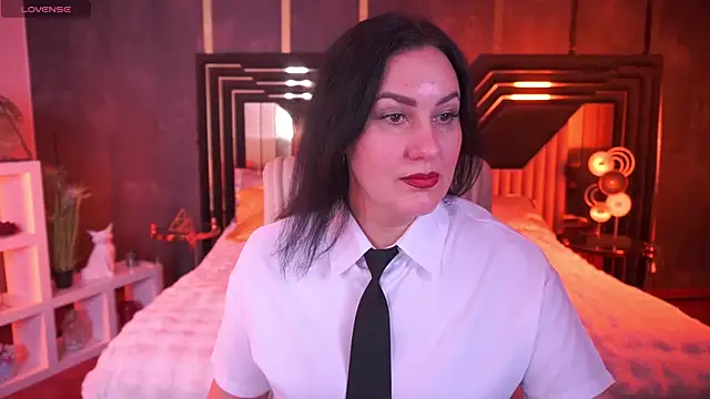 VelvetLuck online show from December 15, 2025, 3:16 pm