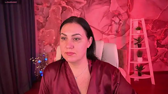 VelvetLuck online show from December 20, 2025, 2:29 am