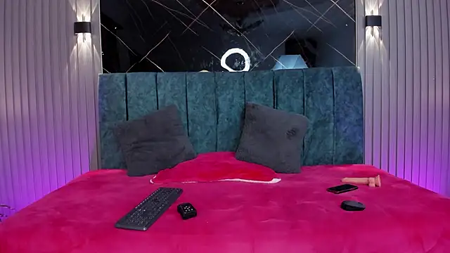 Snapshot of Bella_Riverss chatting on February 18, 2026, 7:10 pm Bella Riverss online show from February 18, 2026, 7:10 pm